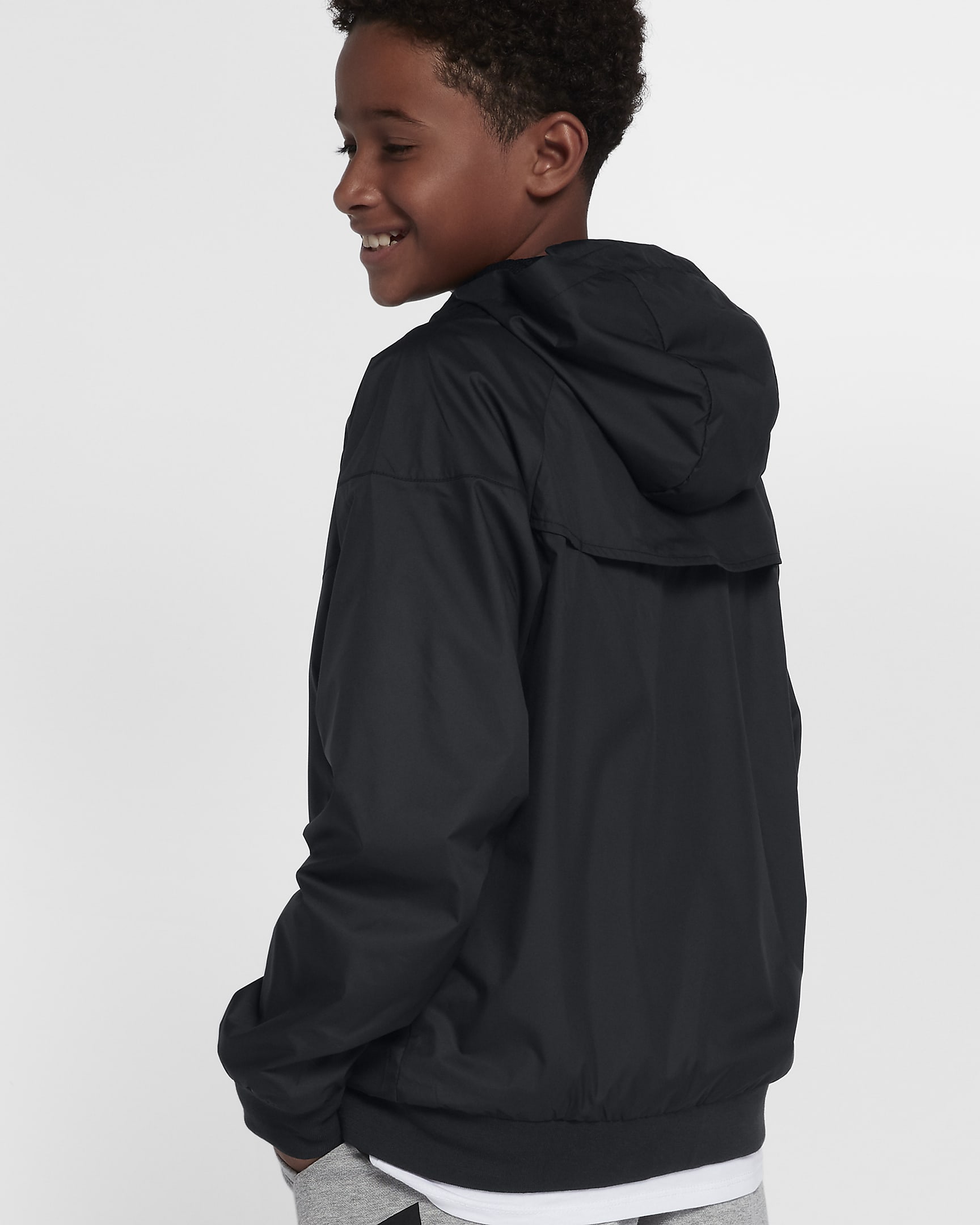 Nike Sportswear Windrunner Older Çocuk Siyah Ceket (850443-011)