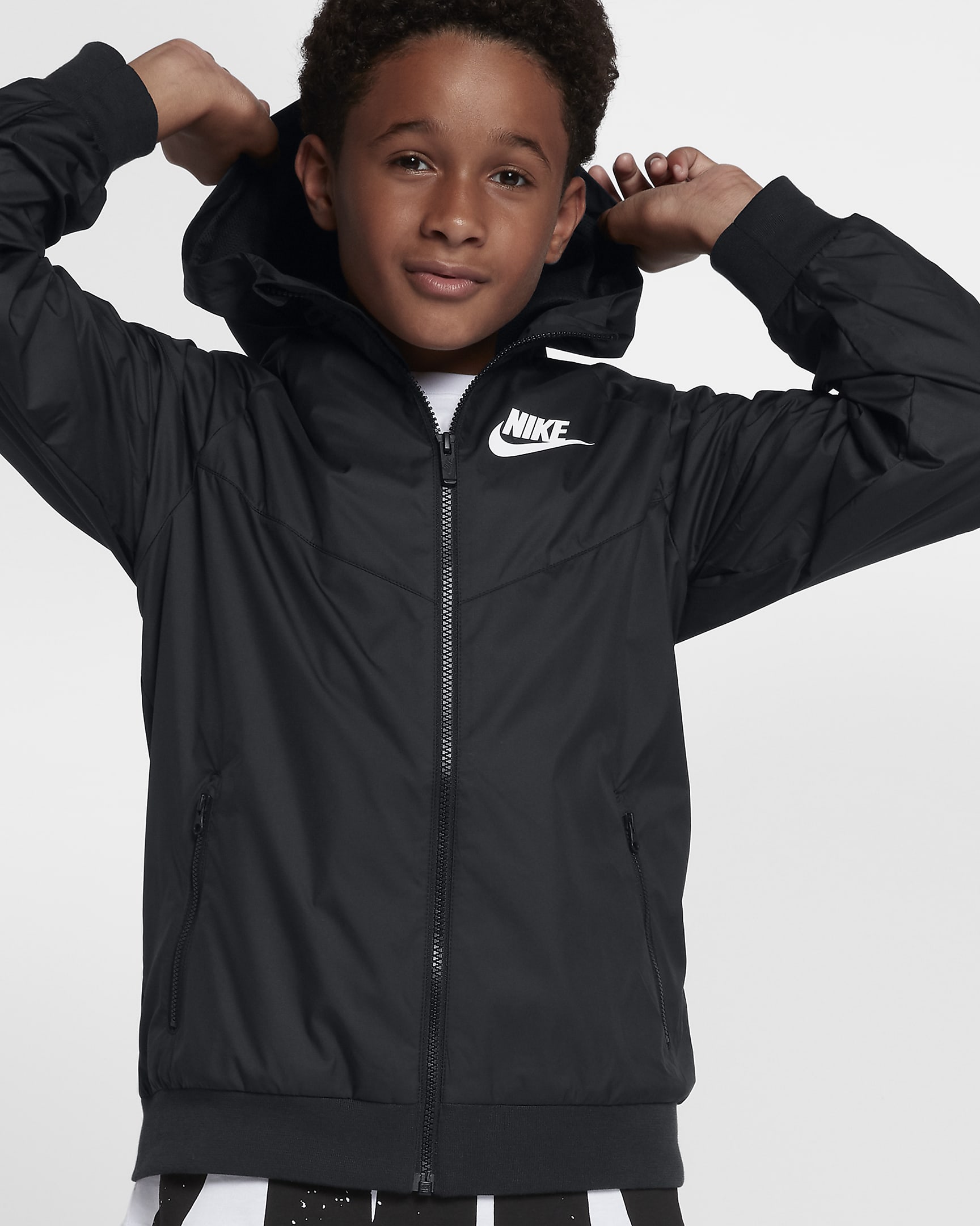 Nike Sportswear Windrunner Older Çocuk Siyah Ceket (850443-011)