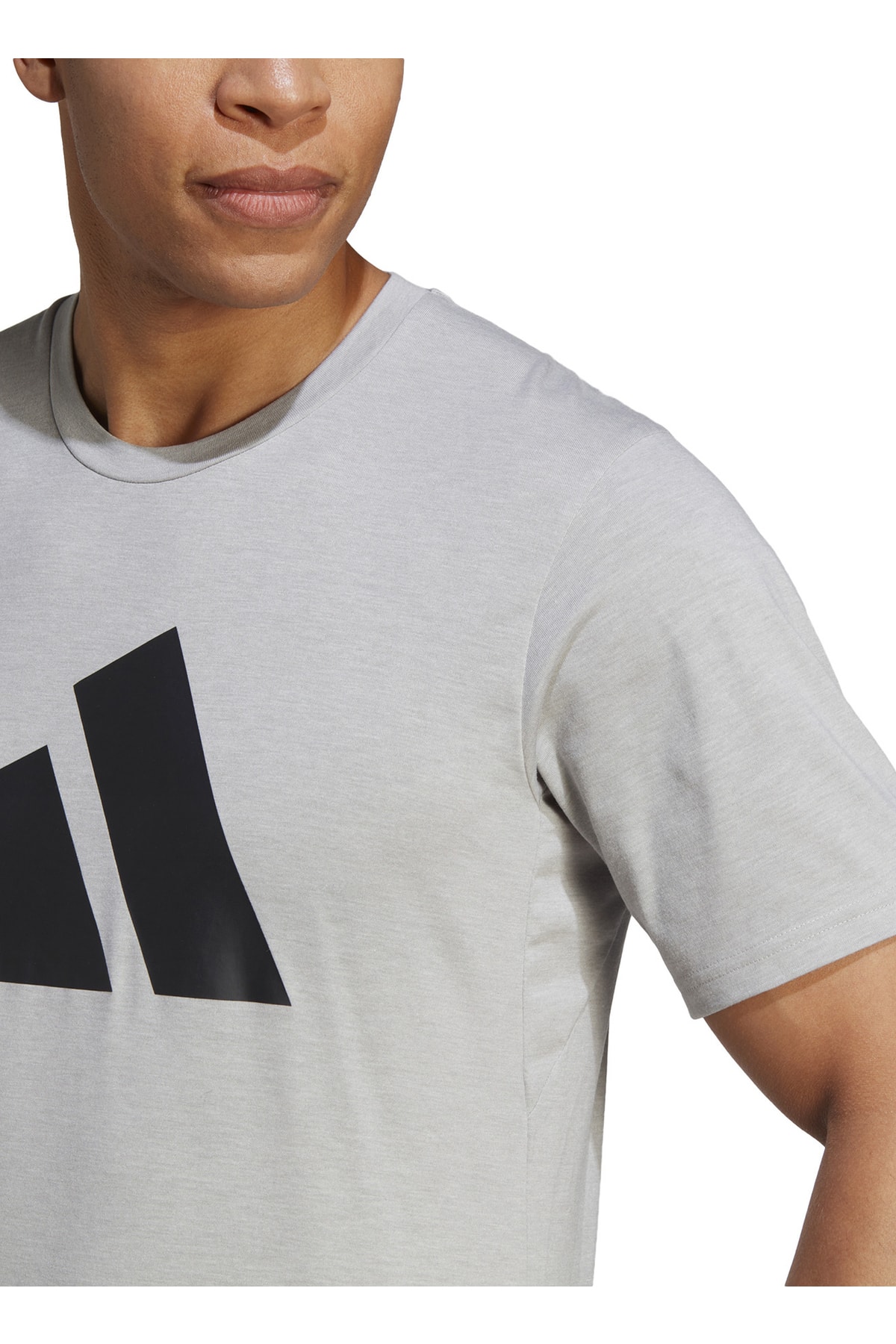 adidas Essentials Feelready Logo Erkek Gri Tişört (IB8276)