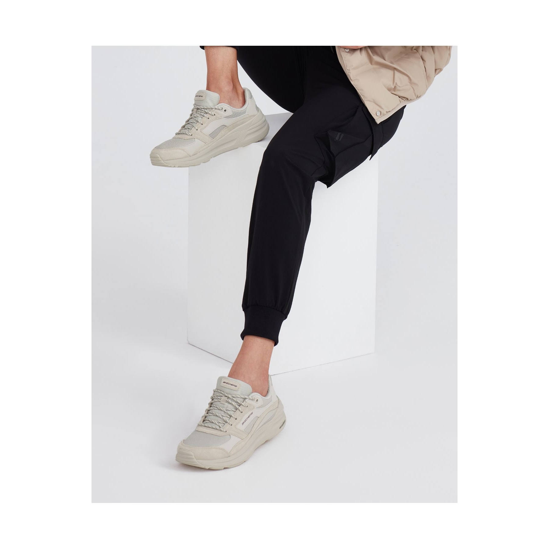 Skechers Global Jogger-Full Envy Beyaz Spor Ayakkabı (149626 OFWT)