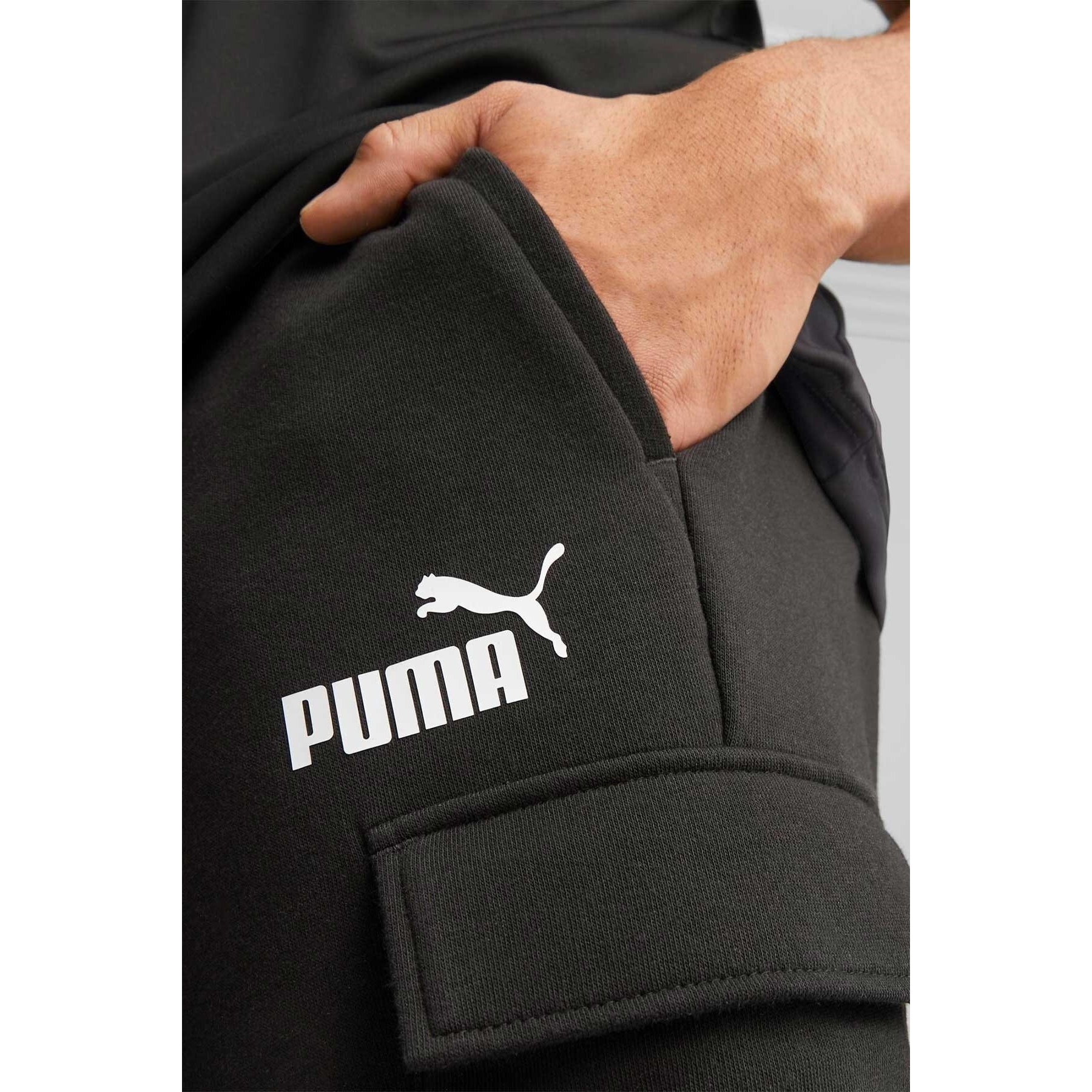 Puma Essentials Cargo Erkek Siyah Şort (673366-01)