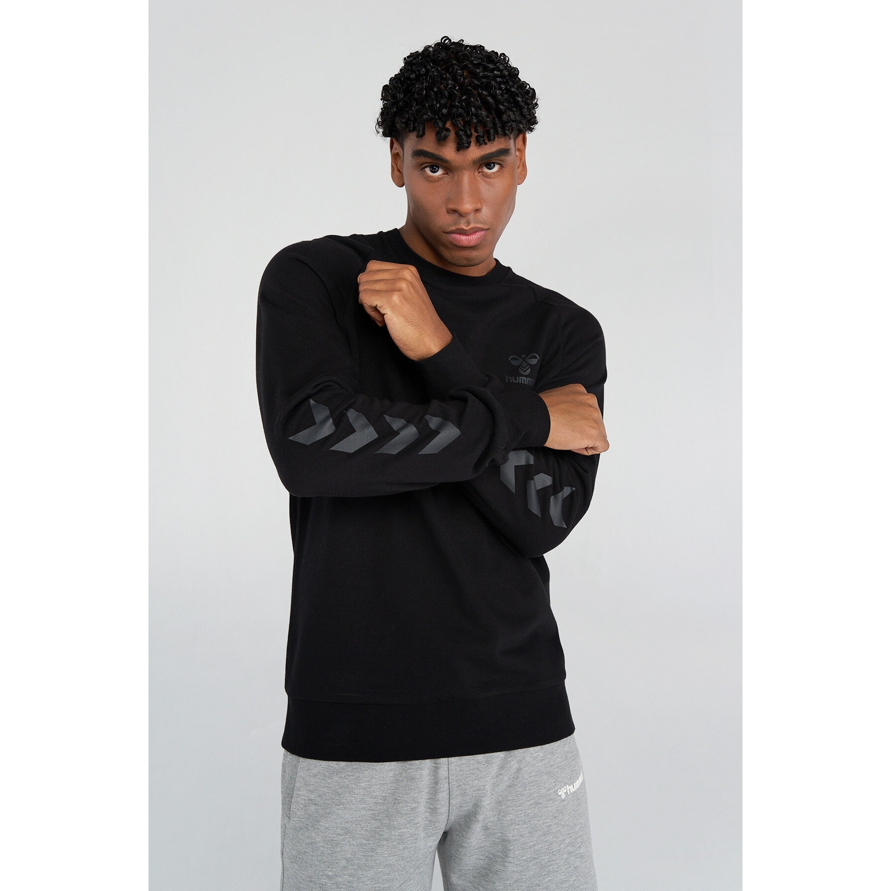 Hummel 2.0 Siyah Sweatshirt (921455-2001)