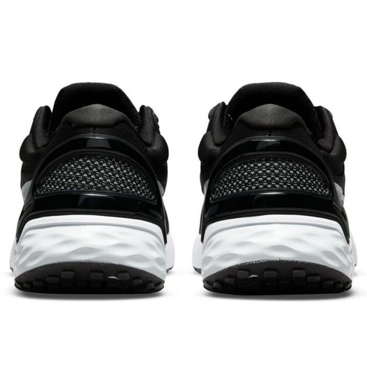 Nike Renew Run 3 Kadın Siyah Koşu Ayakkabısı (DD9278-001)