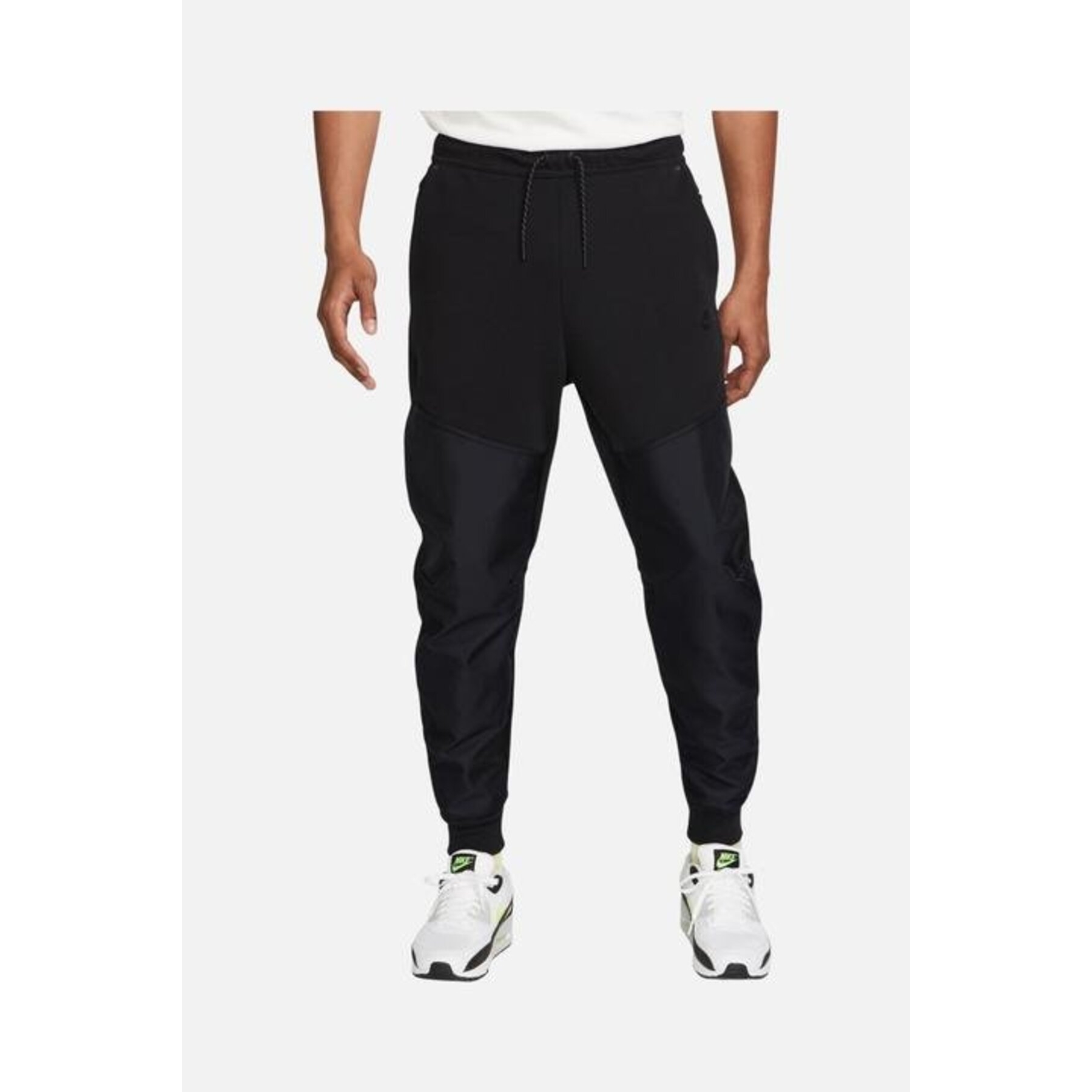 Nike Sportswear Tech Fleece Erkek Siyah Eşofman Altı (DR6171-010)