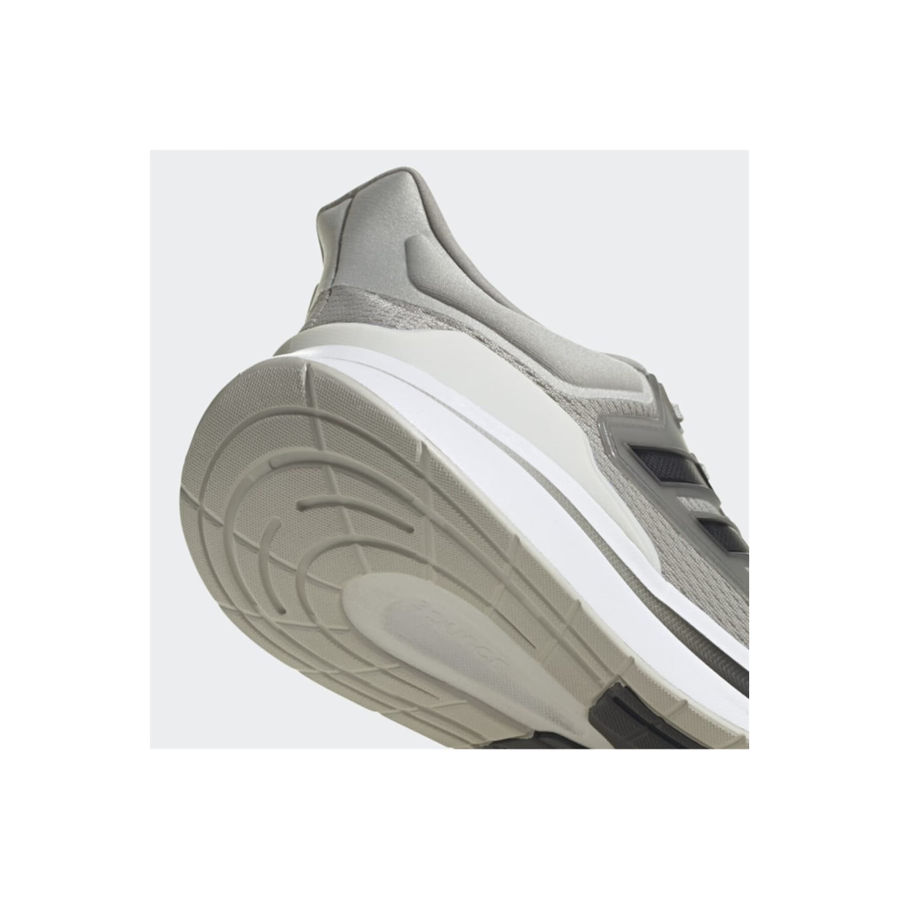 adidas EQ21 Erkek Gri Koşu Ayakkabısı (H68075)
