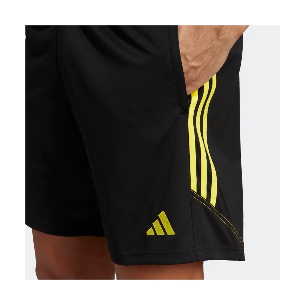 adidas Tiro 23 Erkek Siyah Şort (IC1597)
