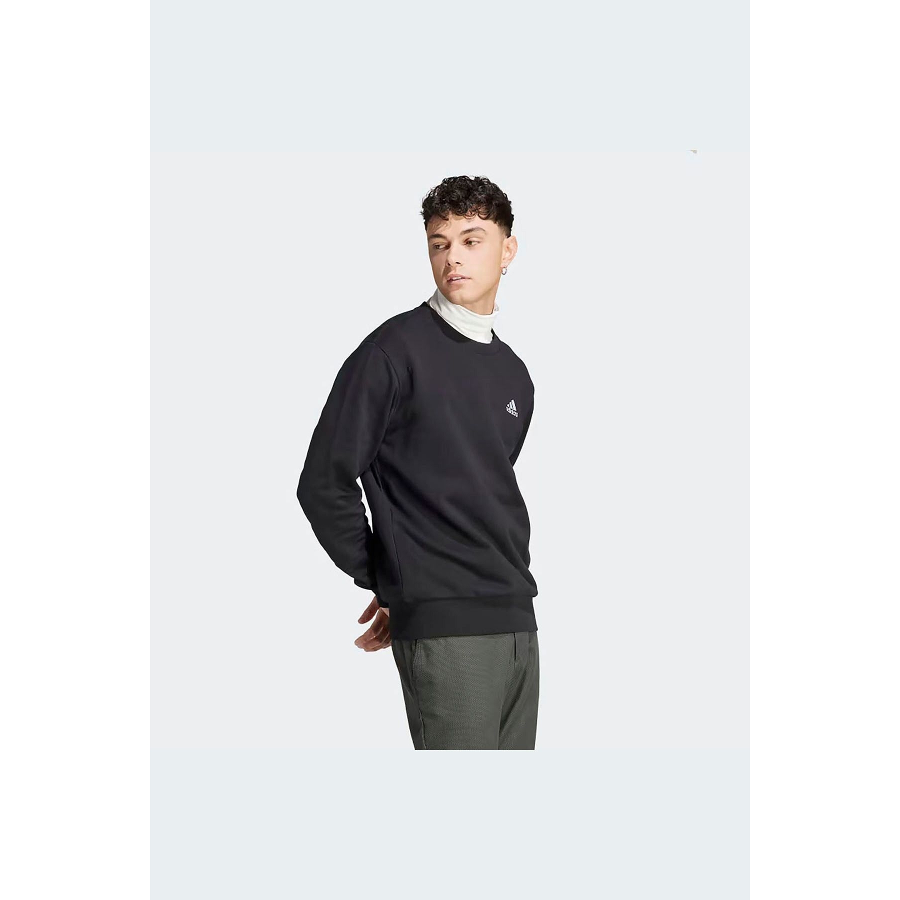 adidas Essentials Embroidered Erkek Siyah Sweatshirt (IC9329)