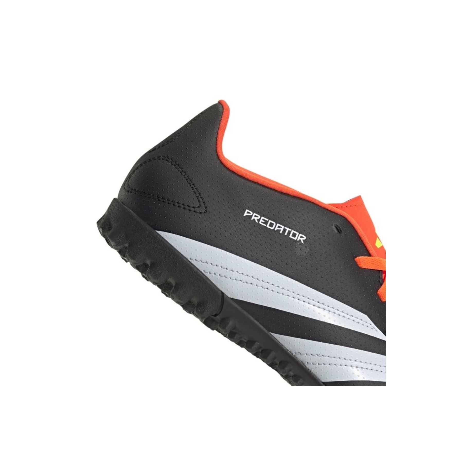 adidas Predator Club TF Erkek Siyah Halı Saha Ayakkabısı (IG7711)