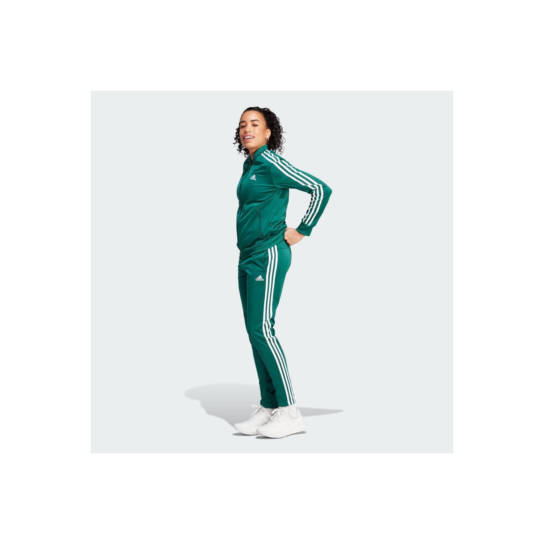 adidas Essentials 3-Stripes Kadın Yeşil Eşofman Takımı (IJ8785)