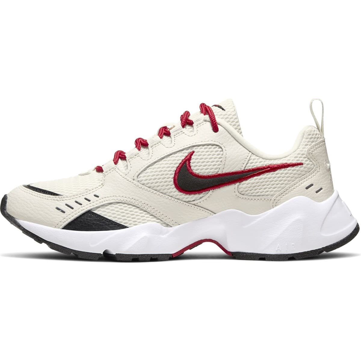 nike air heights beige