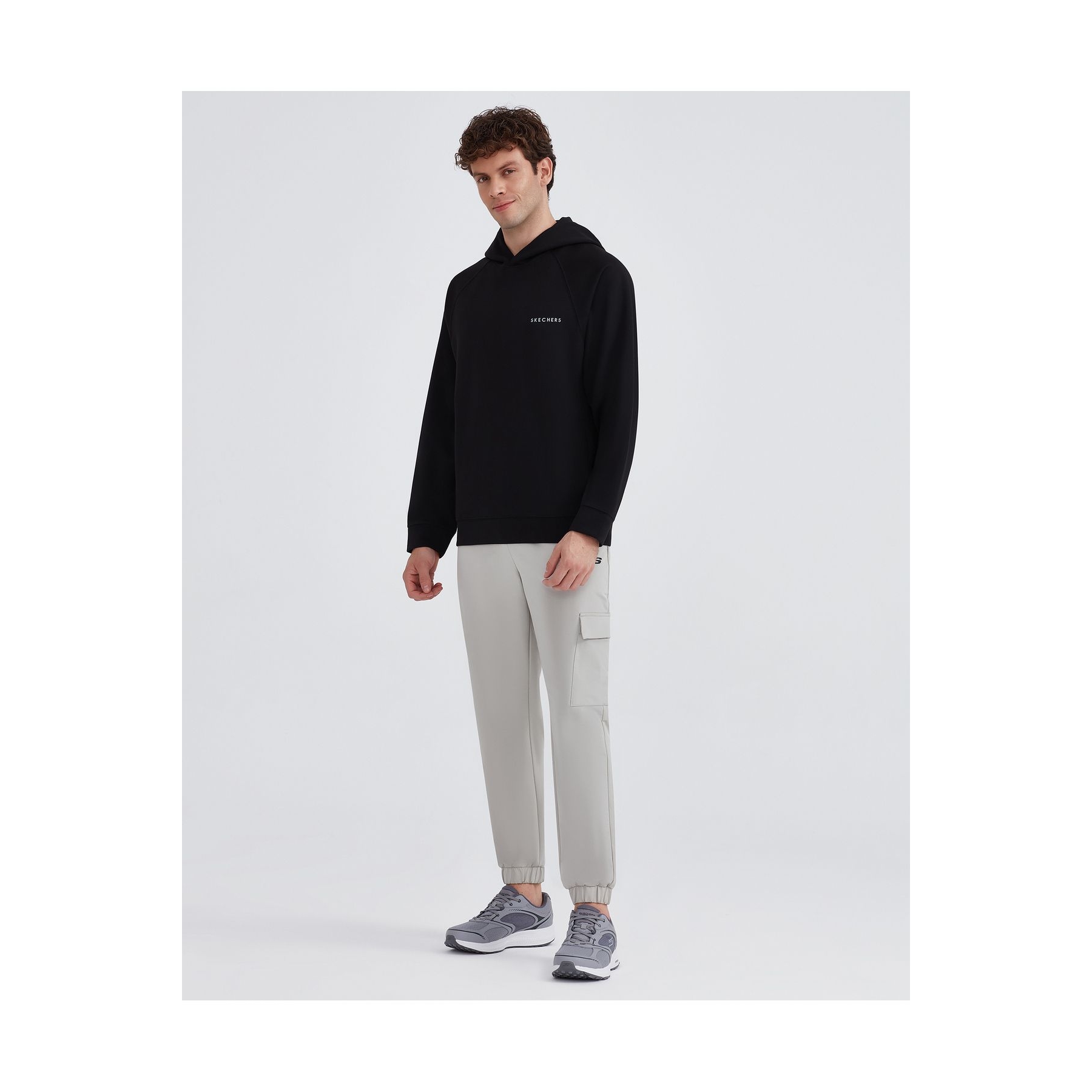 Skechers Scuba Coll Erkek Siyah Kapüşonlu Sweatshirt (S231466-001)